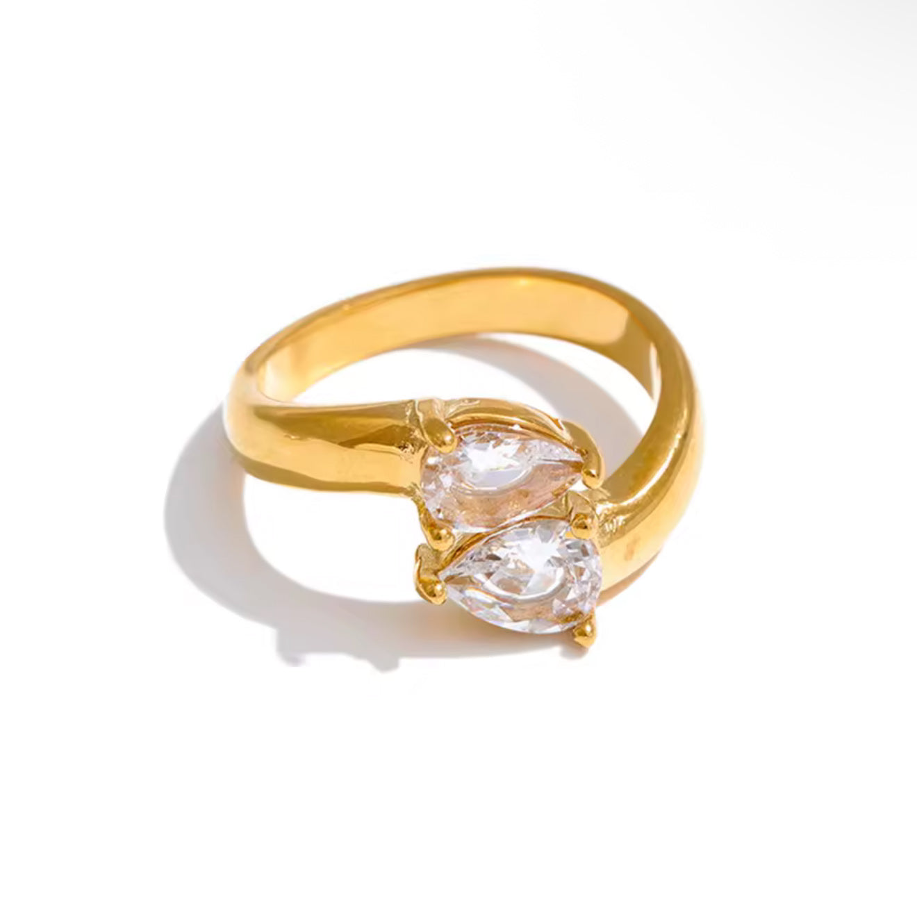 Pinky ring
